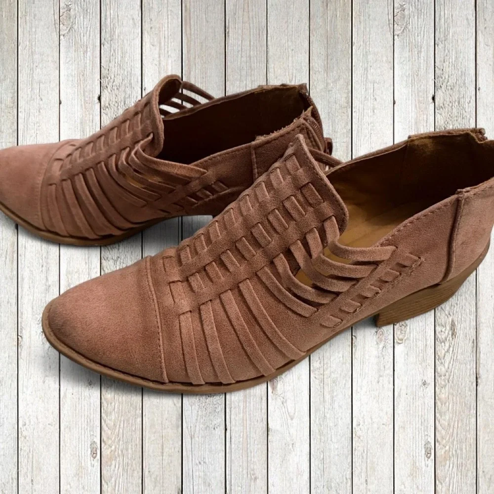 Women's Pink and Tan Boots